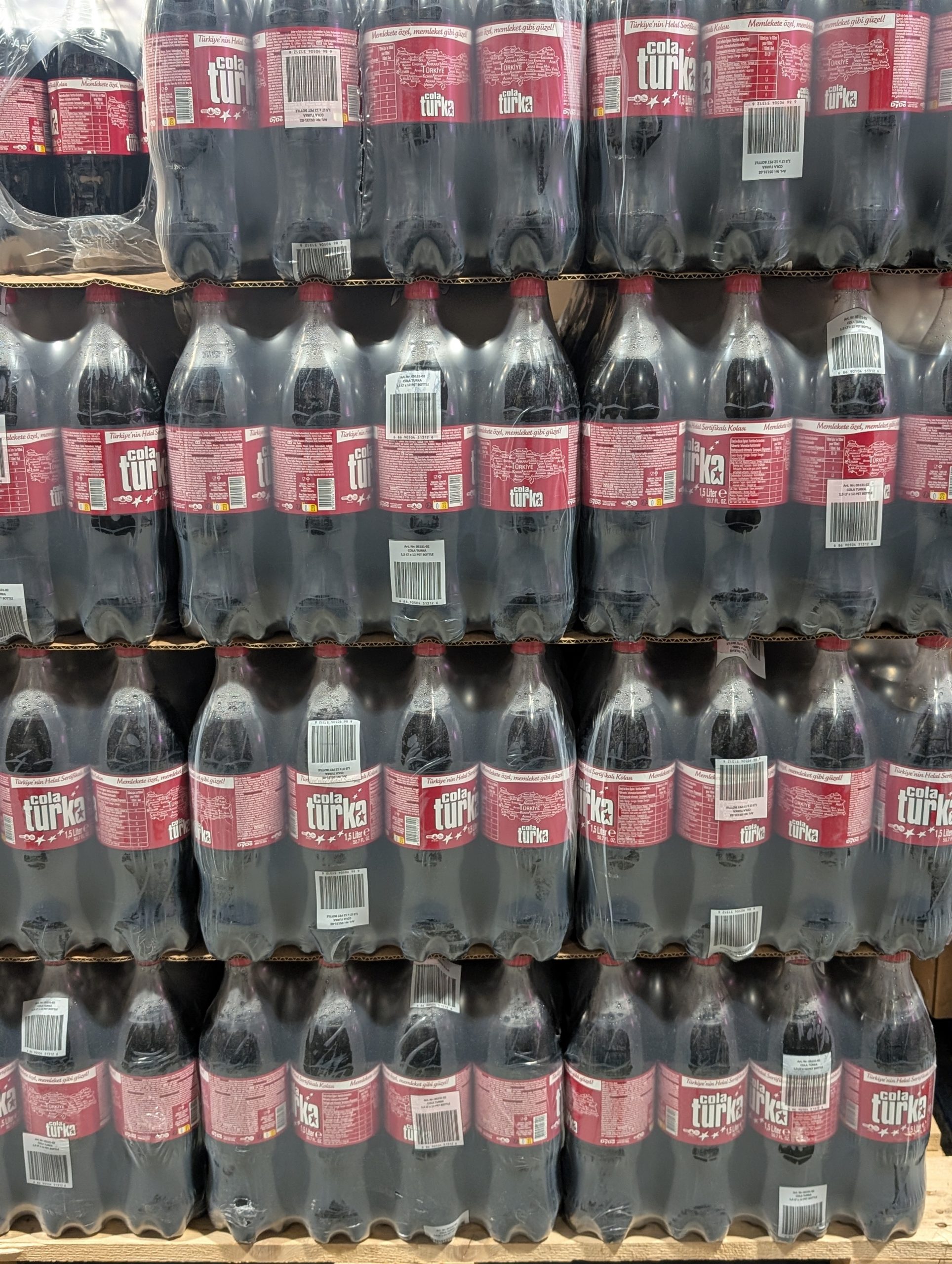Cola Tukra Bottles Pallet